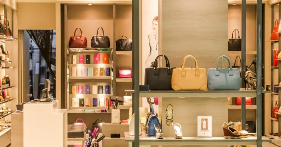How to spot fake brands?